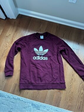 Adidas Sweatshirt